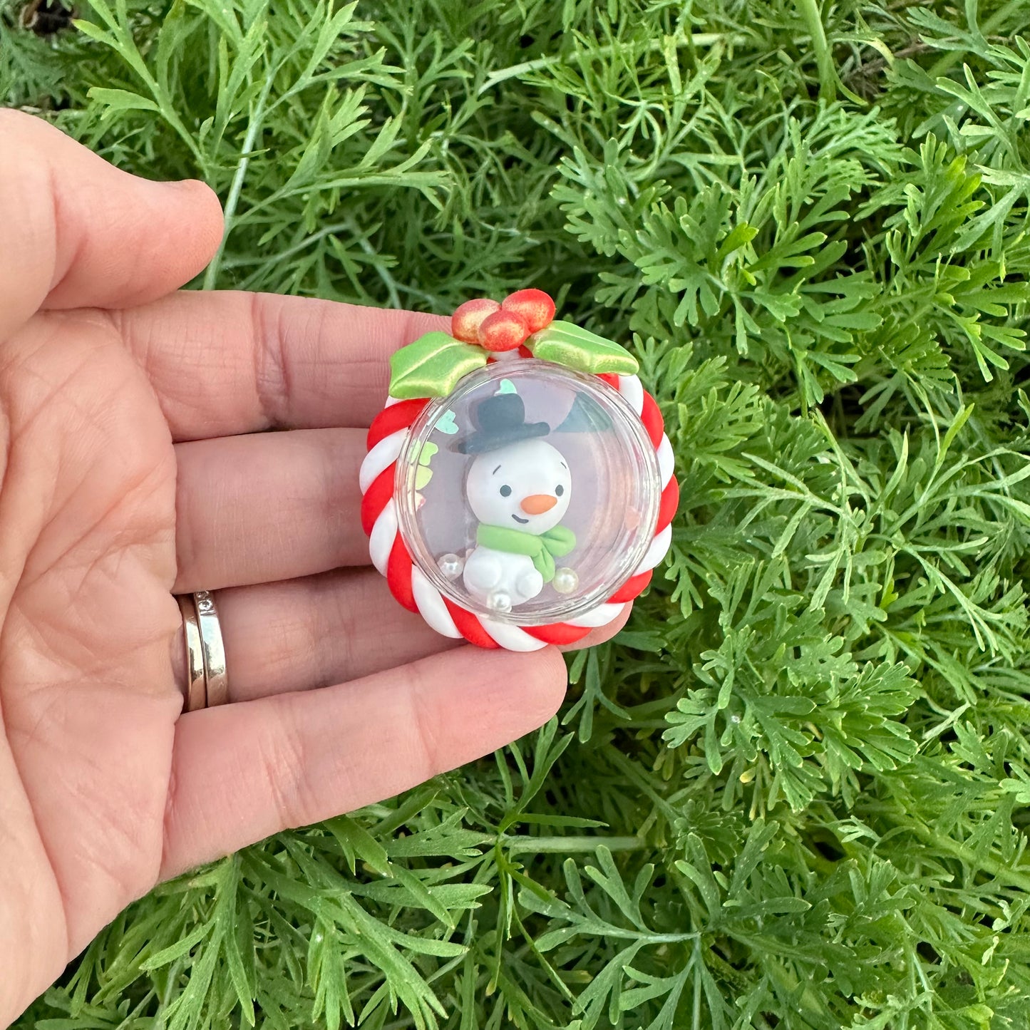 Custom Christmas Shaker Clay Bow