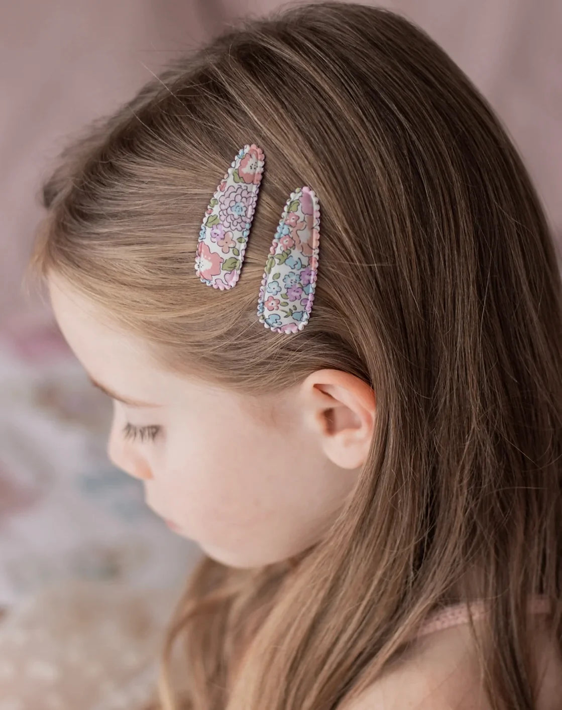 Snap Clips// Delphine