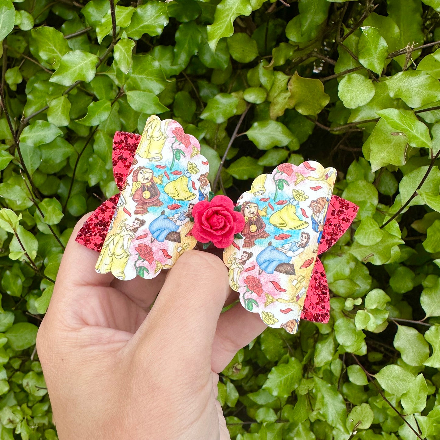 Rose Princess Scalloped Beauty Bow (9cm)