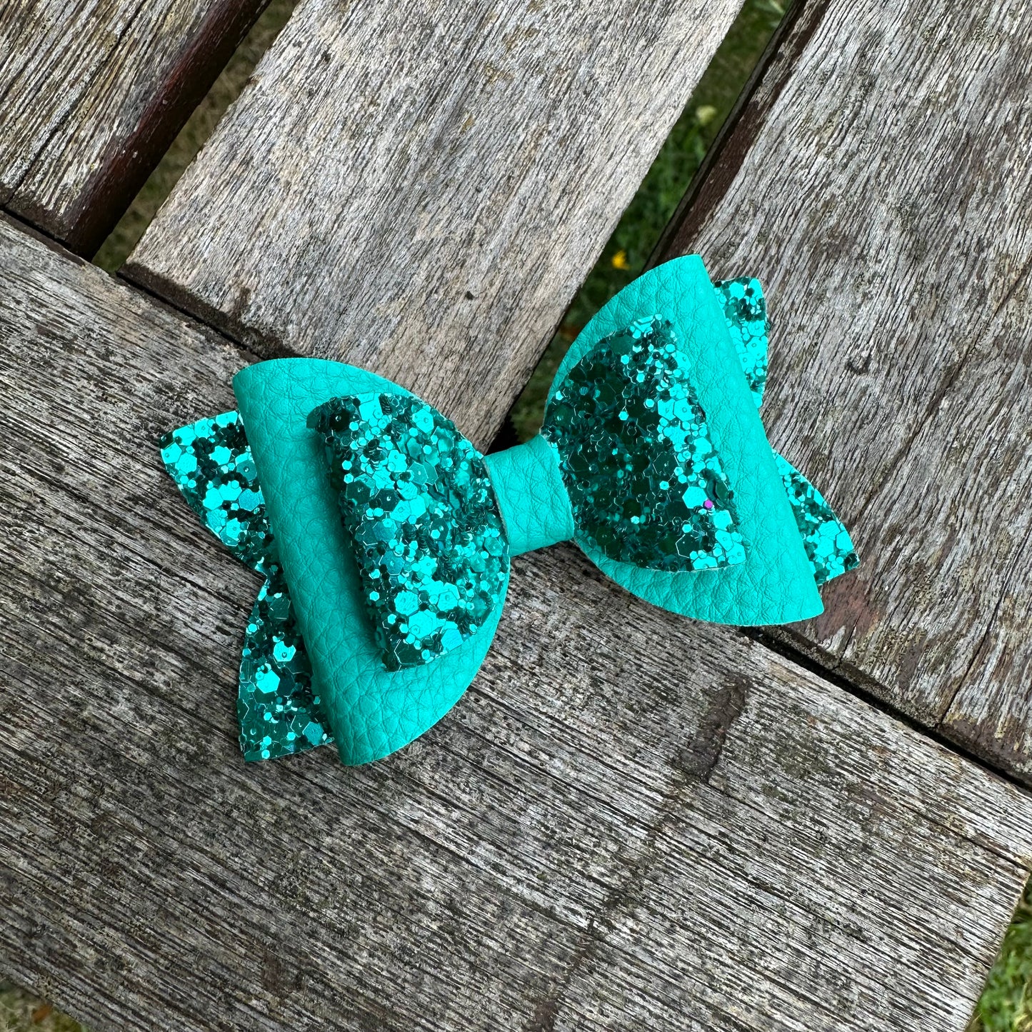 Teal Sparkle Reversed Imogen Bow