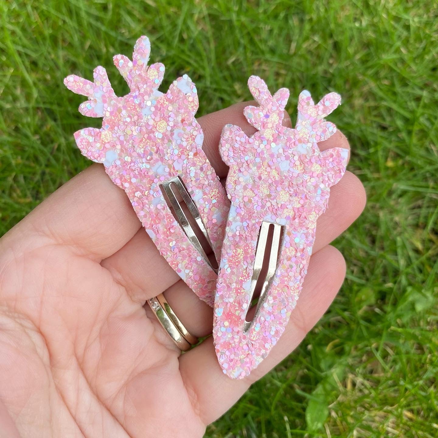 Pink Reindeer Snaps