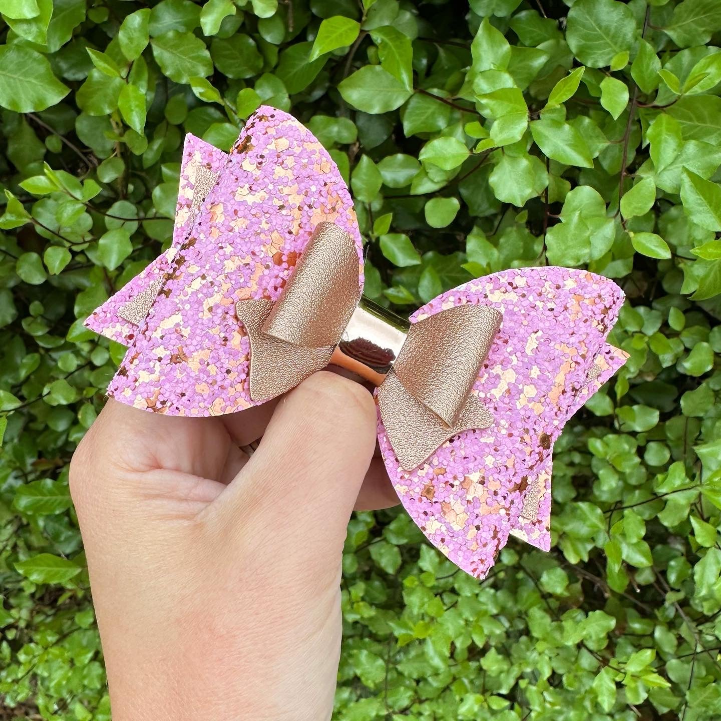 Large Dolly Christmas Wish Bow