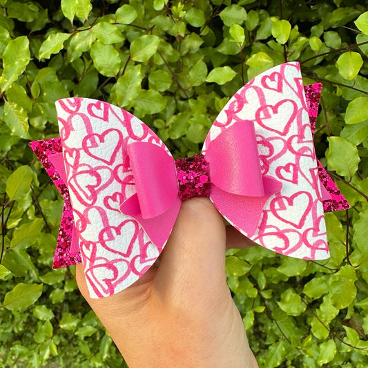 Pink Painbrush Heart Bow