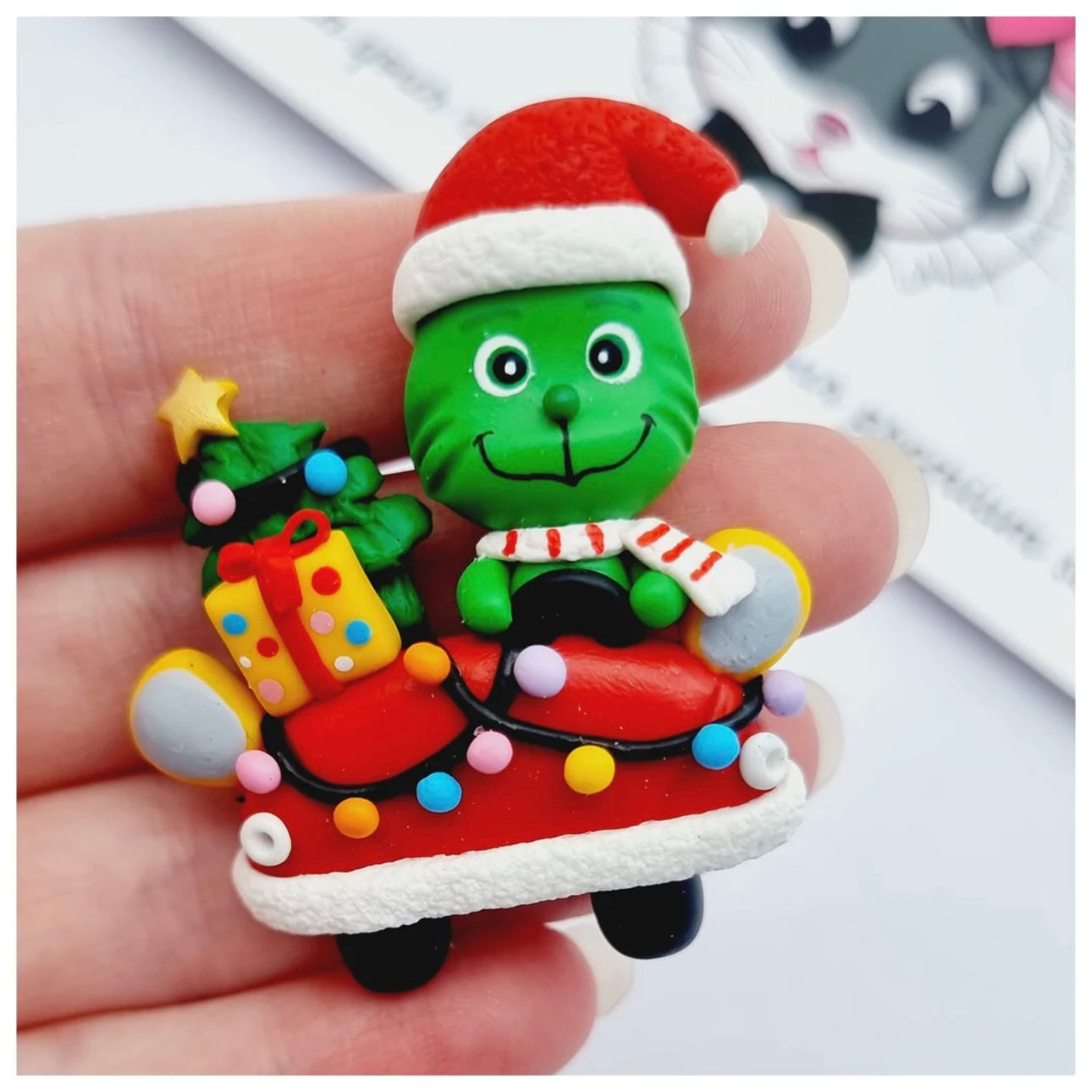 Custom Grinch Clay Bow
