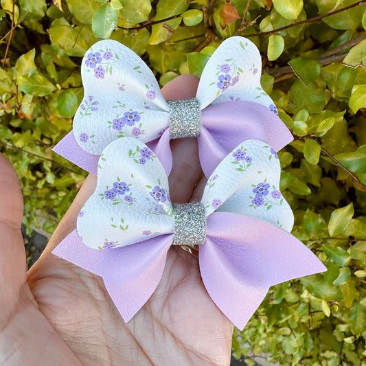 Rhea Loveable Bow (3.25”)