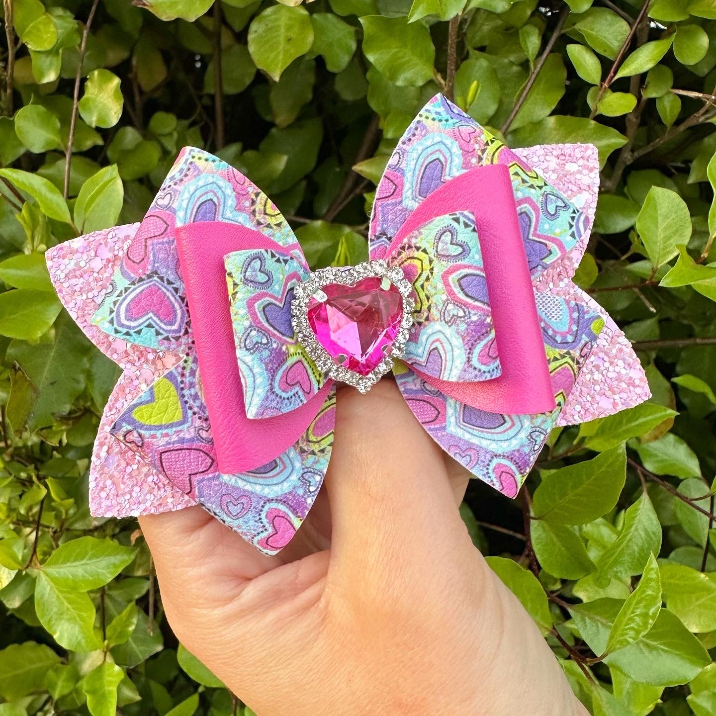 Funky Hearts LilyStar Bow