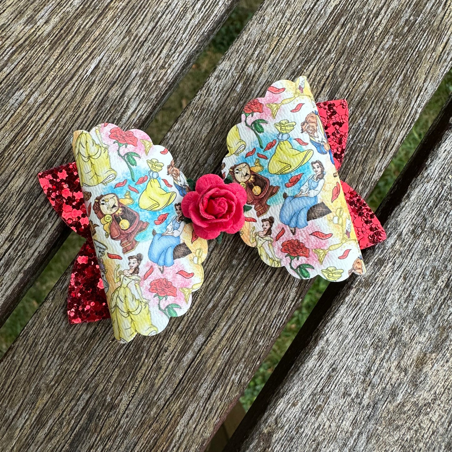 Rose Princess Scalloped Beauty Bow (9cm)