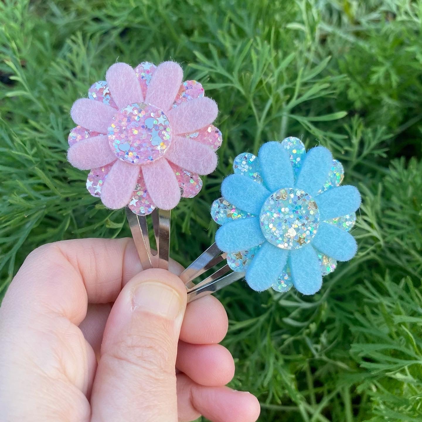Felt/ Glitter Daisy Snap Clip Set
