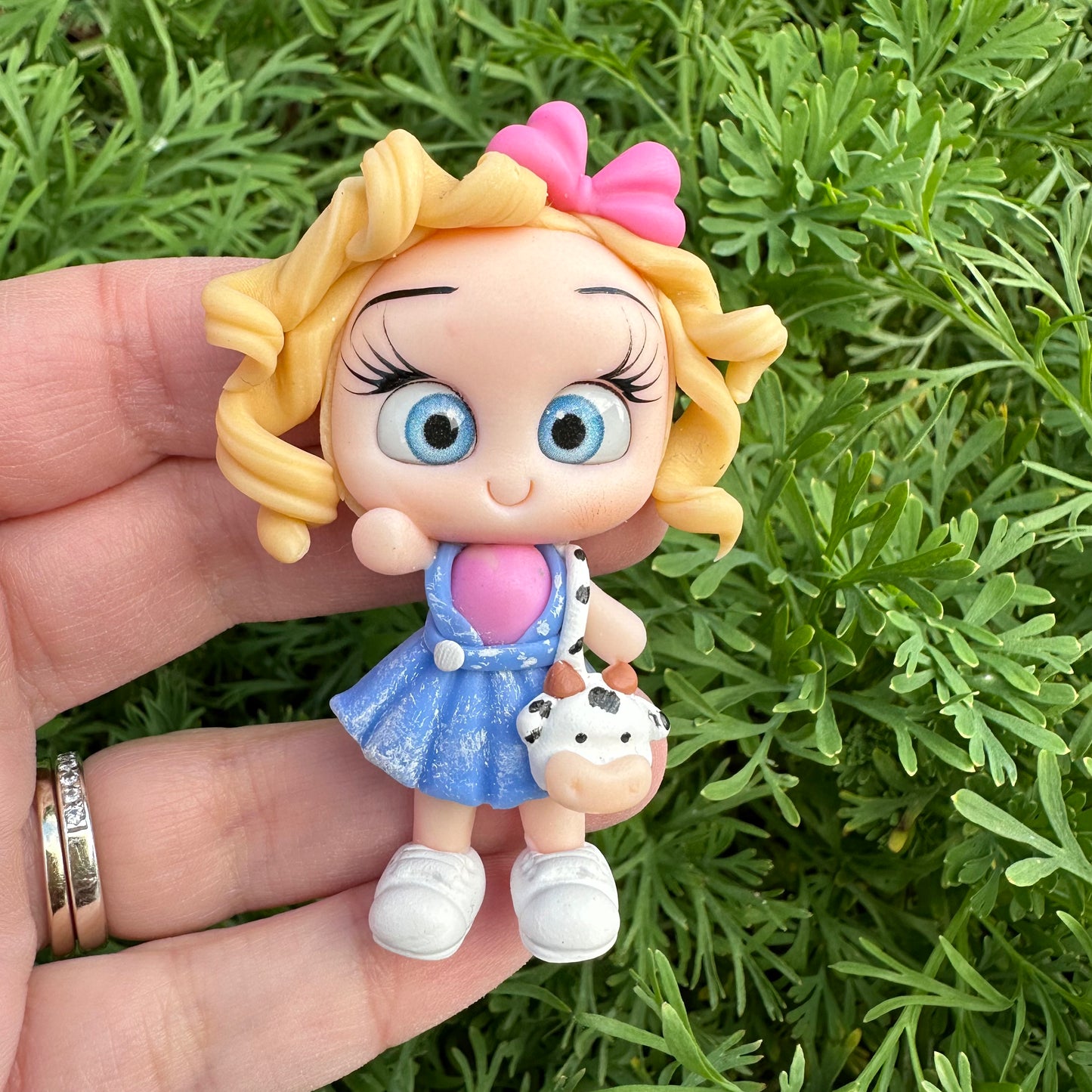 Custom Girl Clay Bow