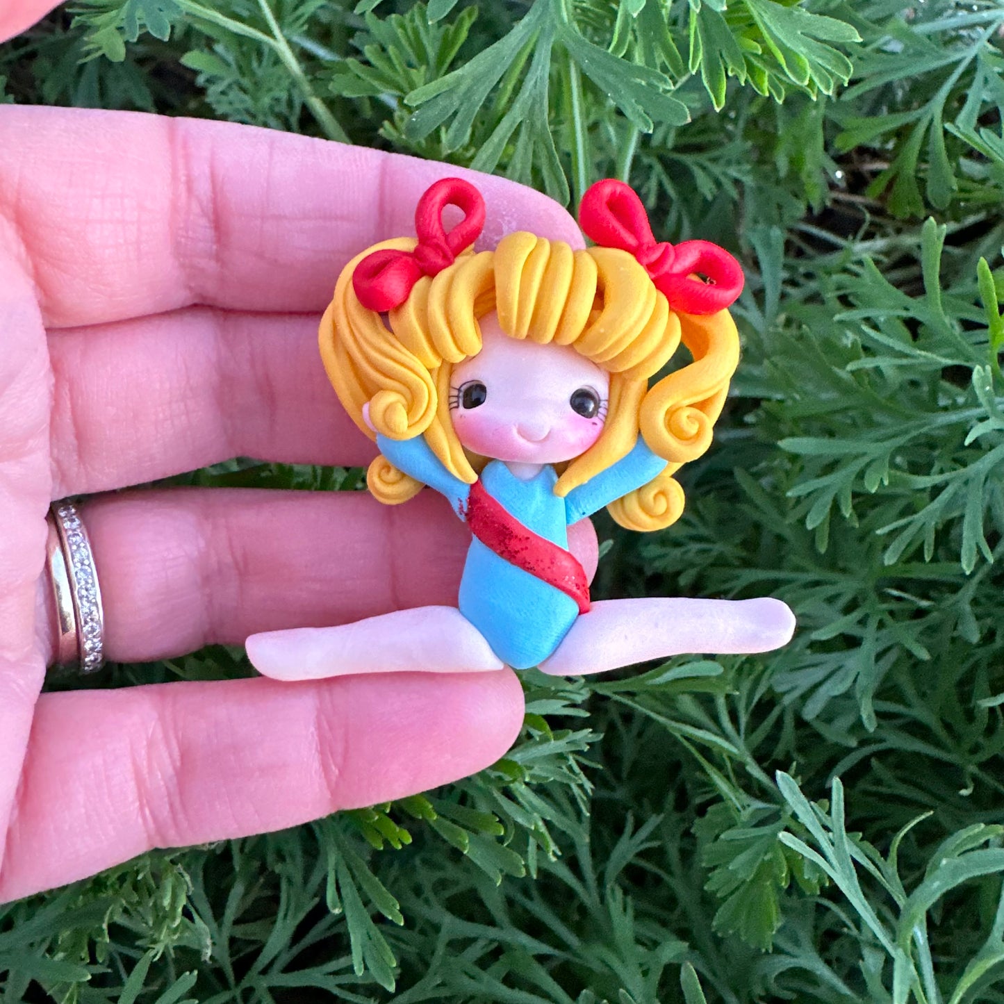 Custom Gymnast Clay Bow