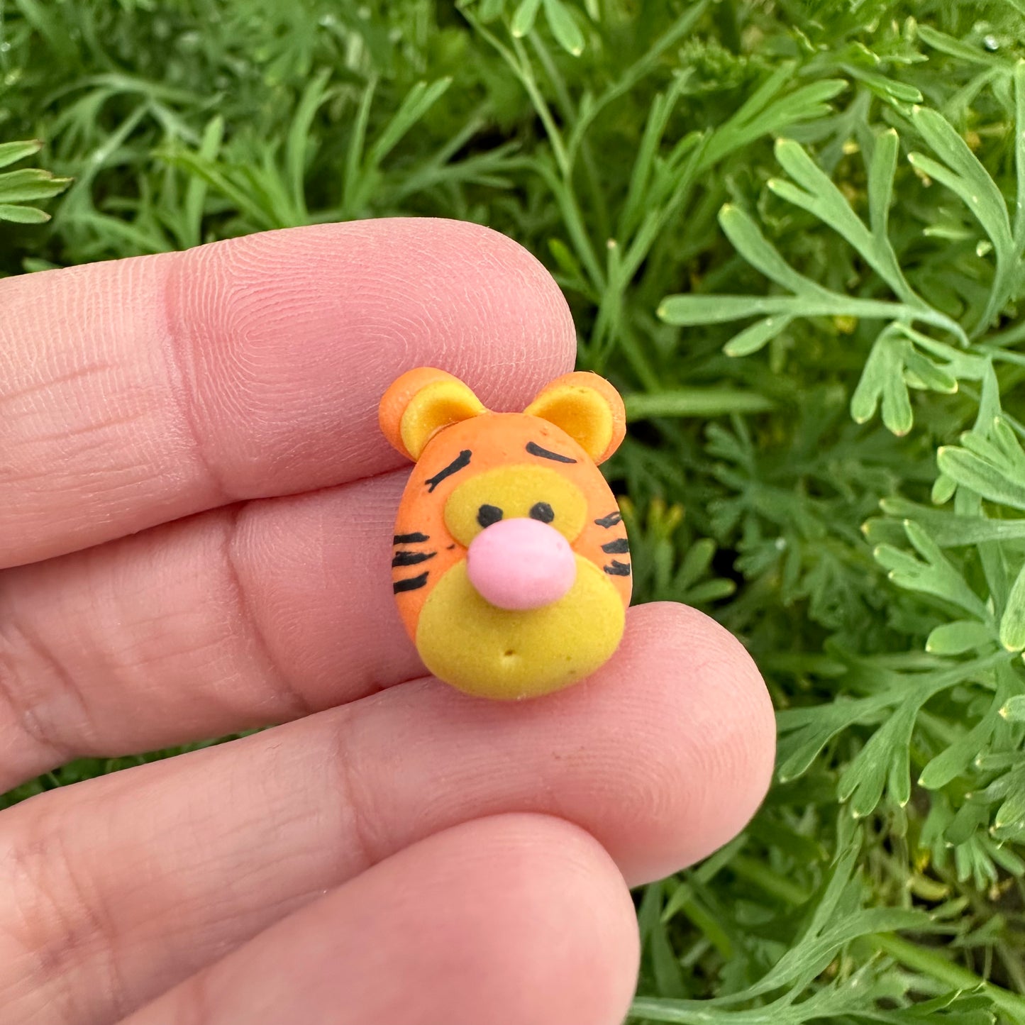 Custom Tiny Character Mini Clay Bow Piggy’s