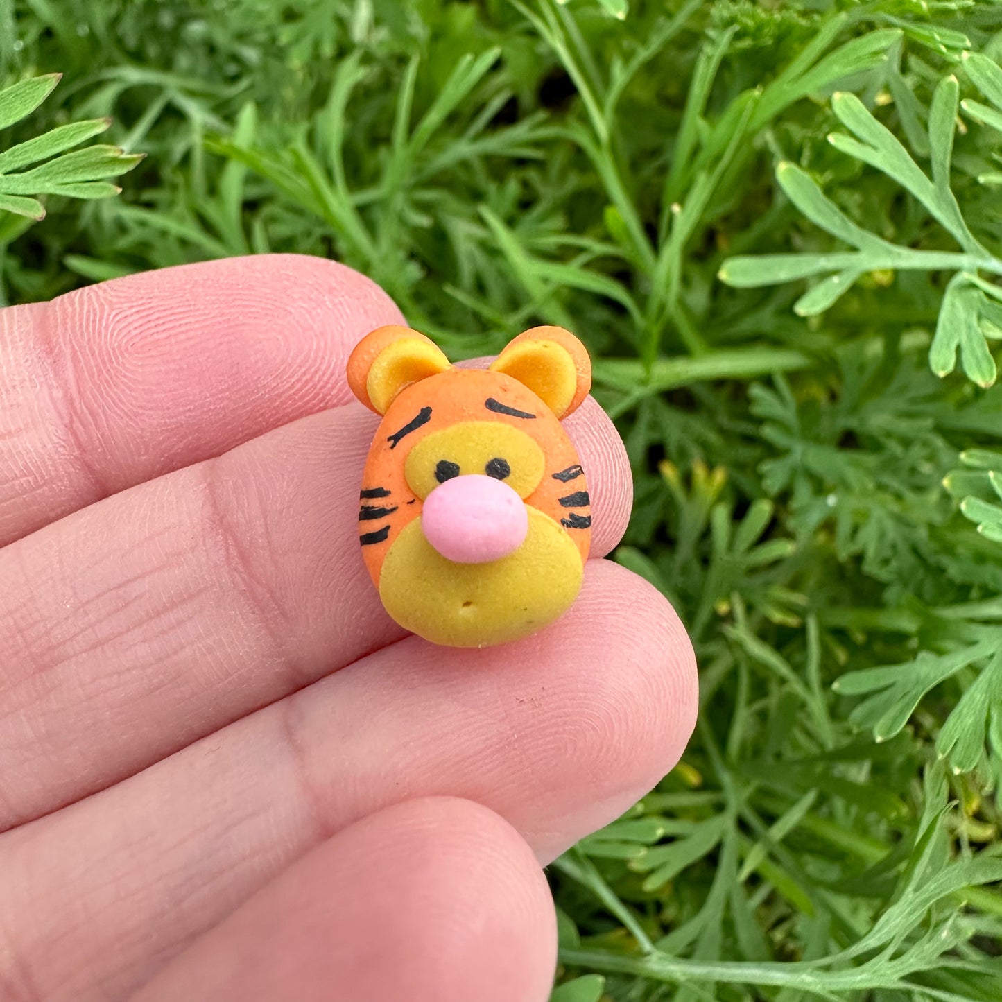 Custom Tiny Character Mini Clay Bow Piggy’s