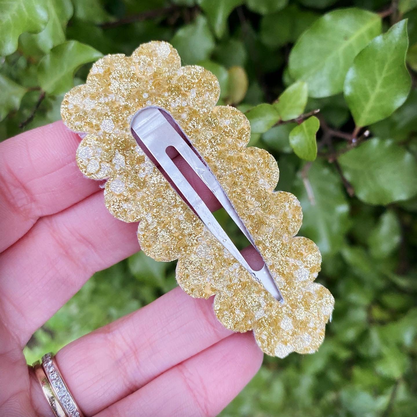 Gold Diamond Dust Large Snap Clip