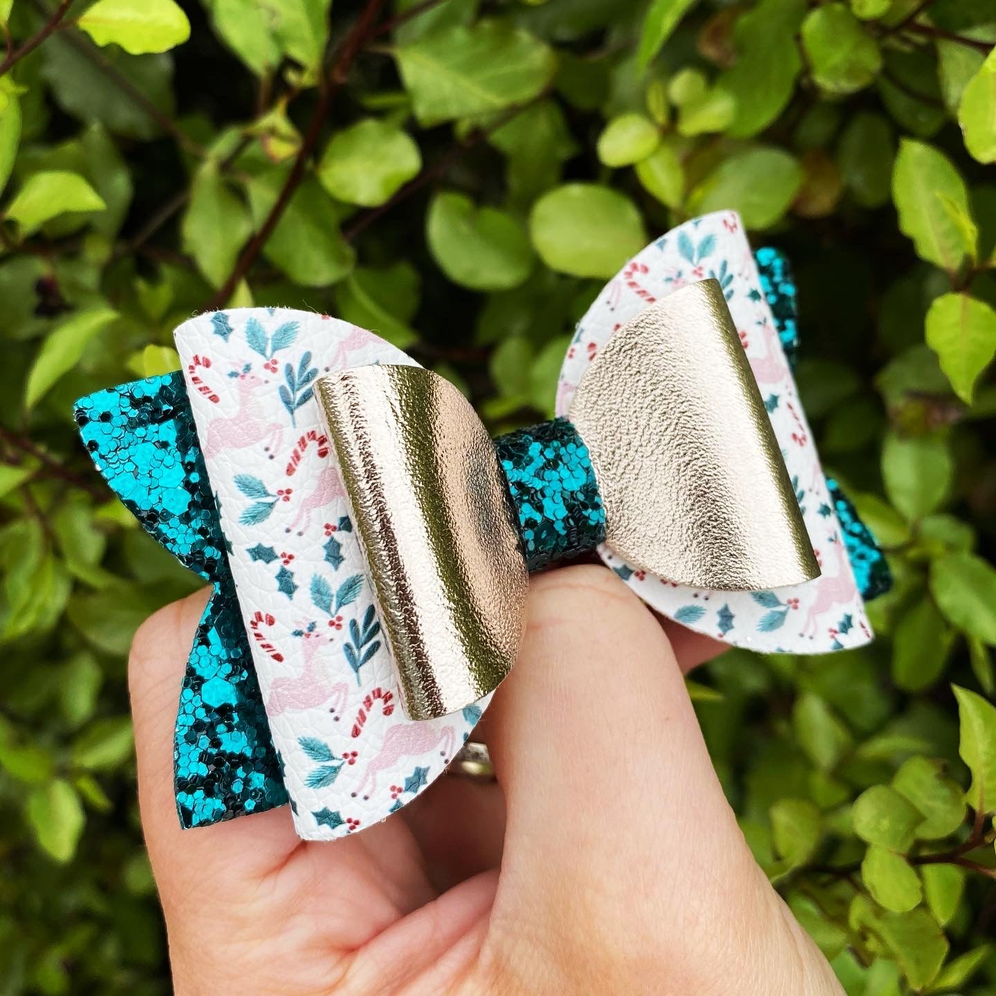 Prancing Reindeer Imogen bow