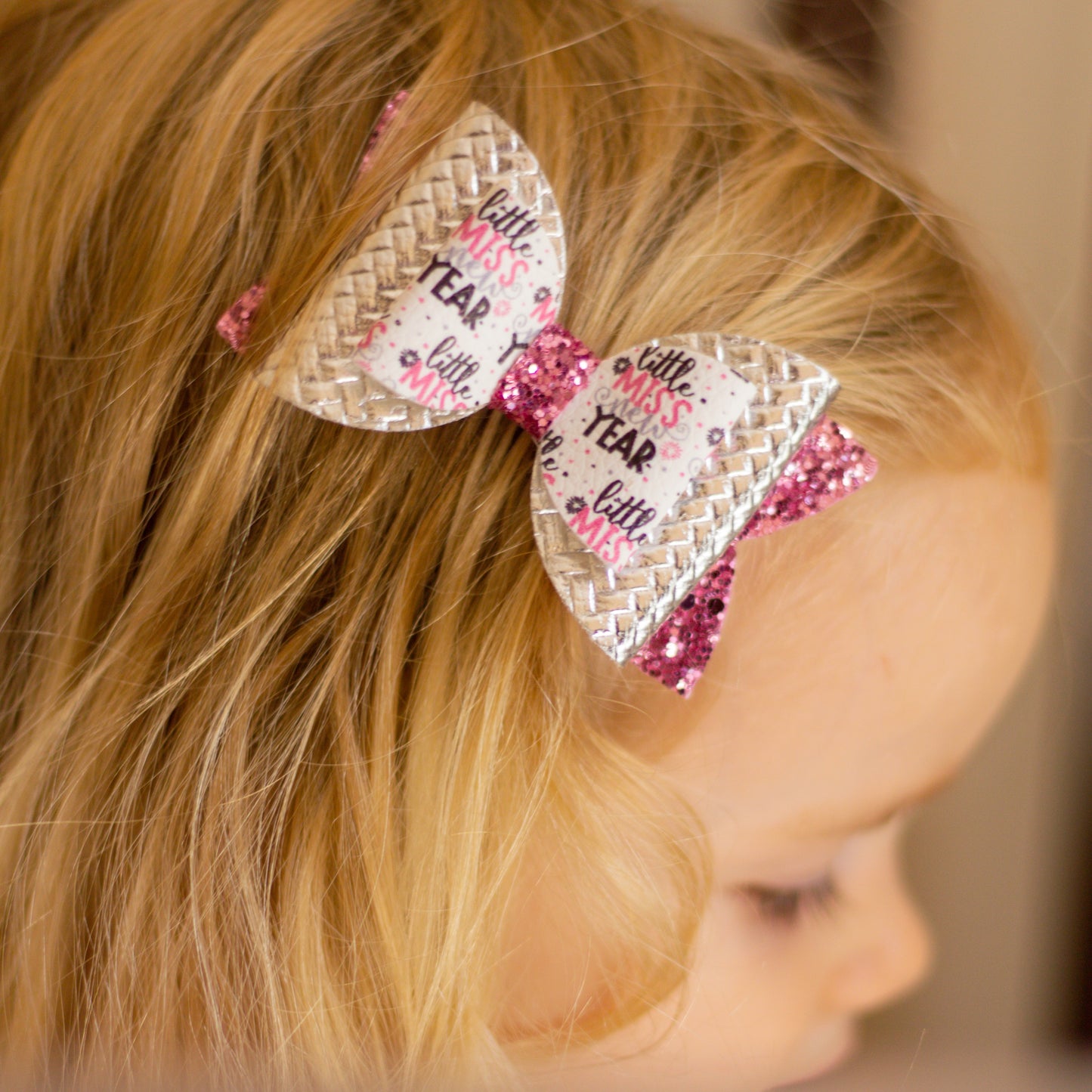 ‘Little Miss New Year’ Bow
