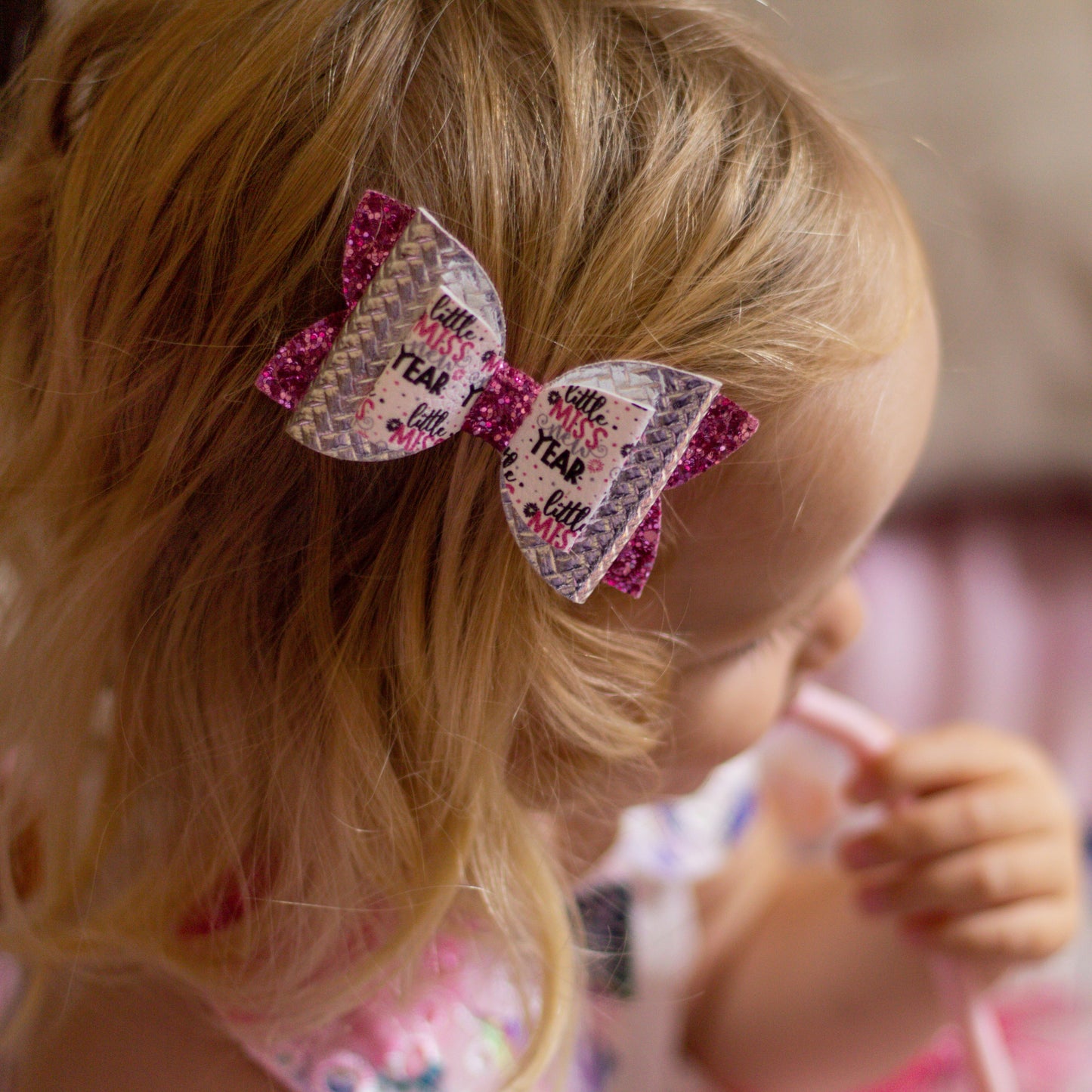 ‘Little Miss New Year’ Bow