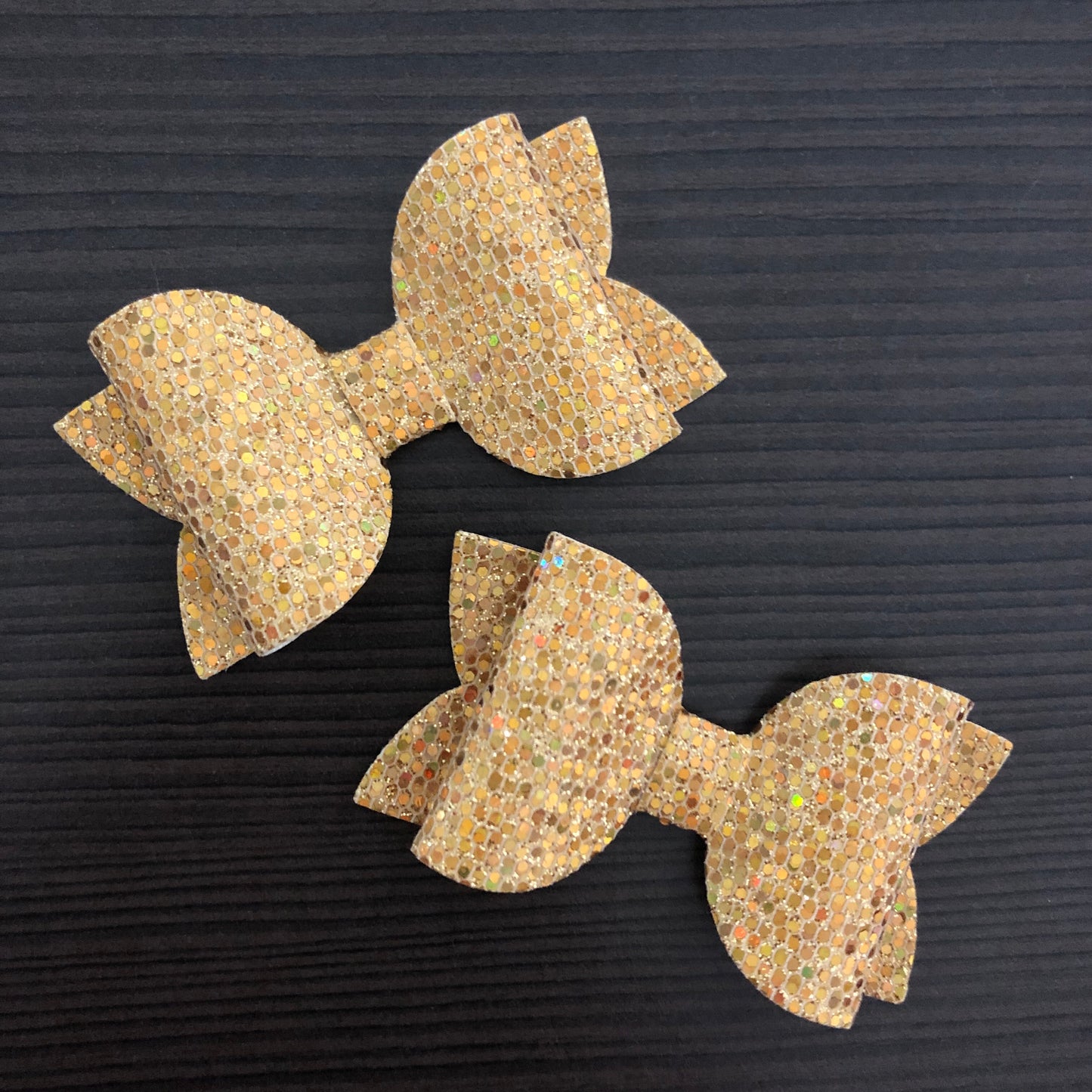 Ritzy Glitzy Mini Beauty Bow