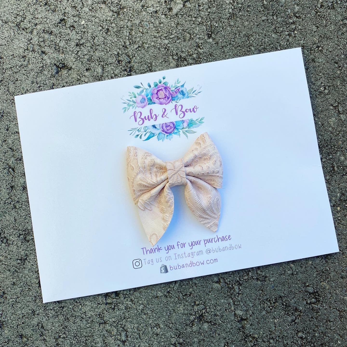 Vintage Floral Embossed Mini Sailor Bow (Light Pink)