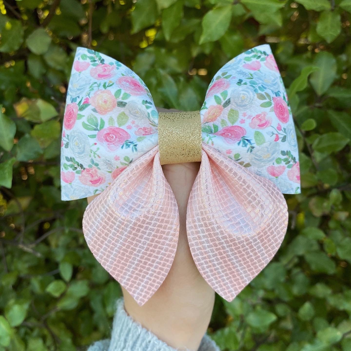 Smell the Flowers Sailor Bow