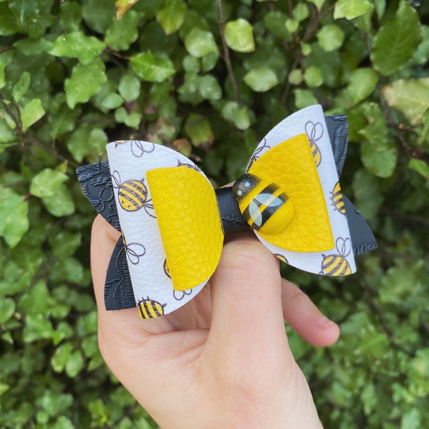 Bumble Bee Imogen