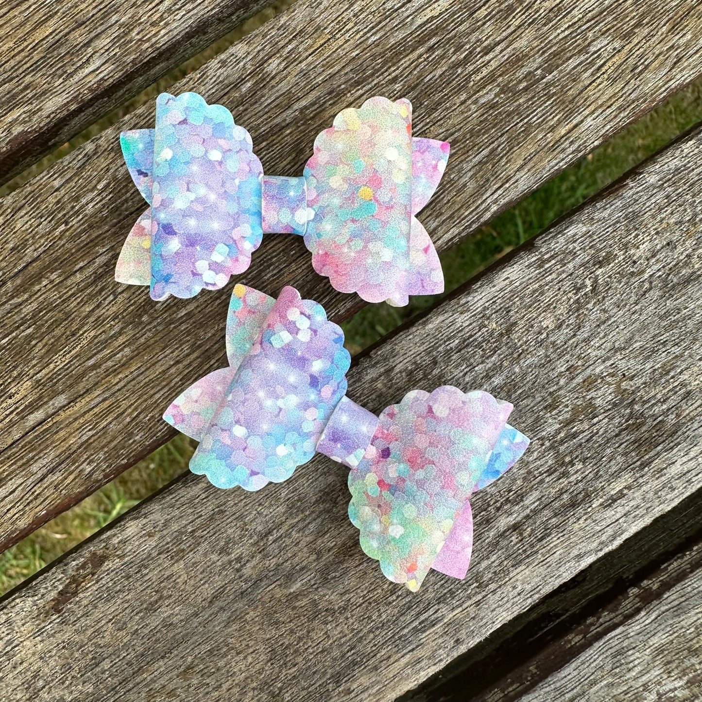 Scalloped Mini Beauty Bow (6.25cm)