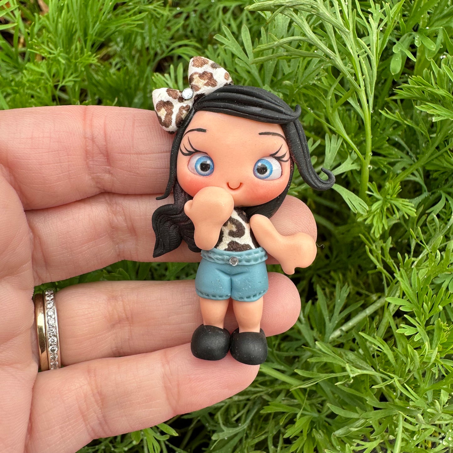Custom Leopard Girl Clay Bow