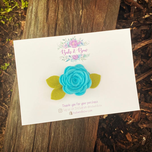 Mini Felt Bloom (Baby Blue)