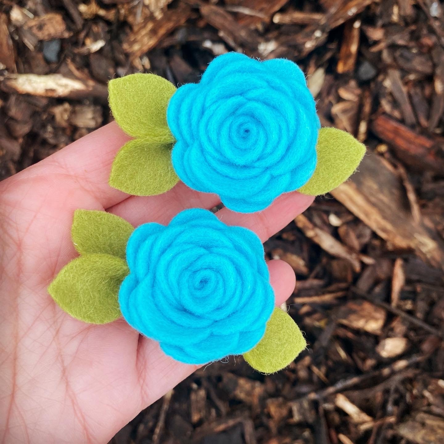 Mini Felt Bloom Piggys (Baby Blue)