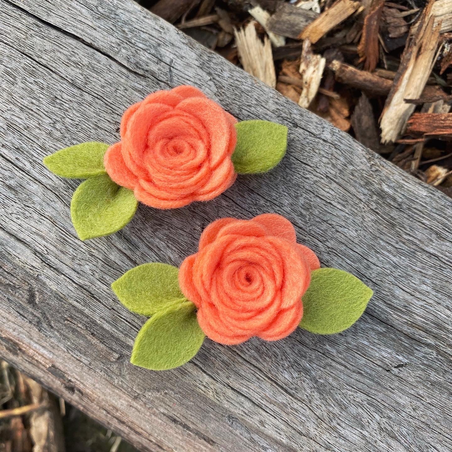 Mini Felt Bloom Piggys (Papaya)