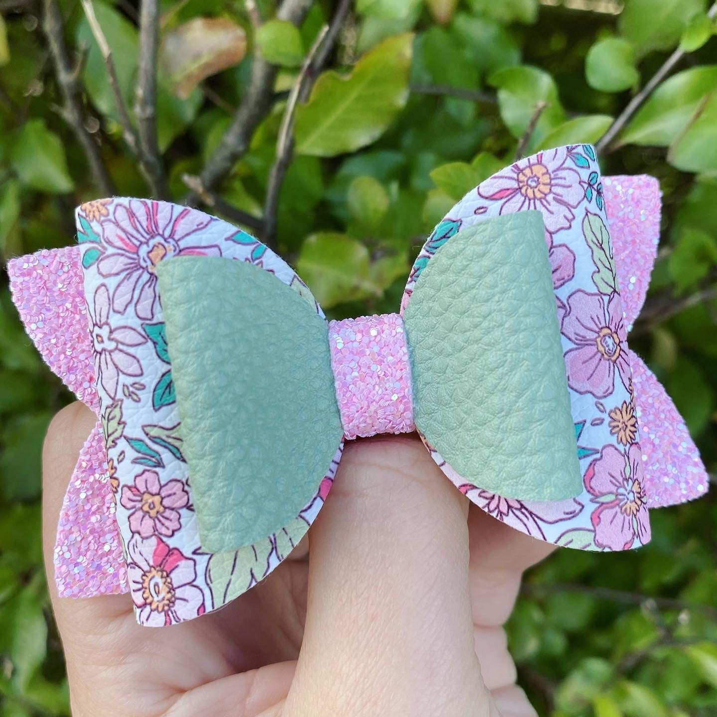 Ava Floral Imogen Bow