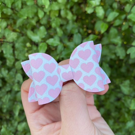 Hearts Mini Beauty Bow